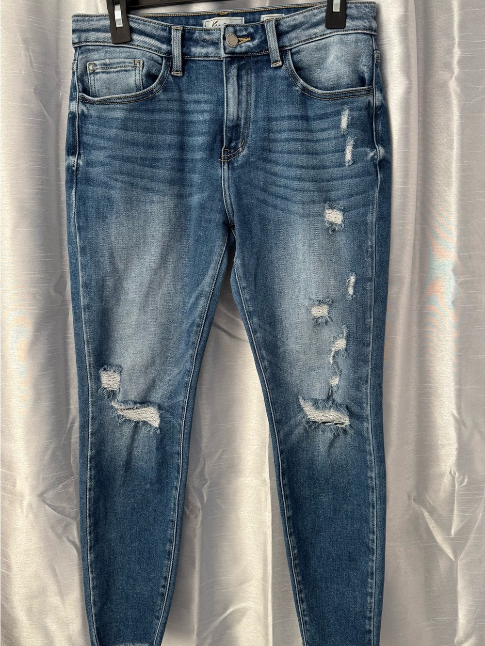 KanCan Signature Mid-Rise Ankle Skinny Distressed Stretch Blue Denim Jeans